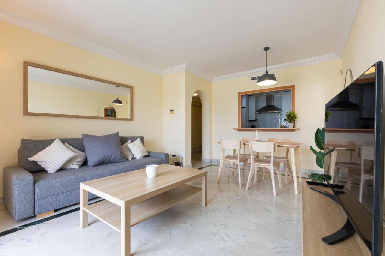 Puerto Banus, Marina Banus, 2br, 2bth, Pool, Parking, Marbella, 2h Appartement Marbella